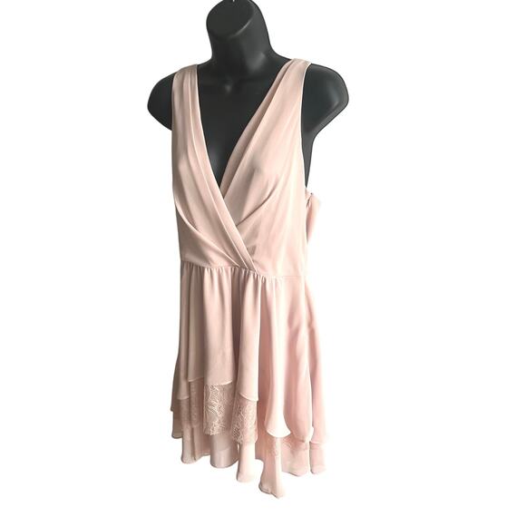 NWT BCBGeneration Powder Pink Dress Balletcore Romantic Coquette Size 10 Girly - Picture 3 of 8